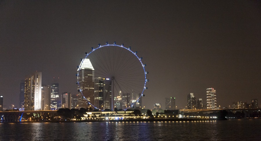 marina bay singapore night