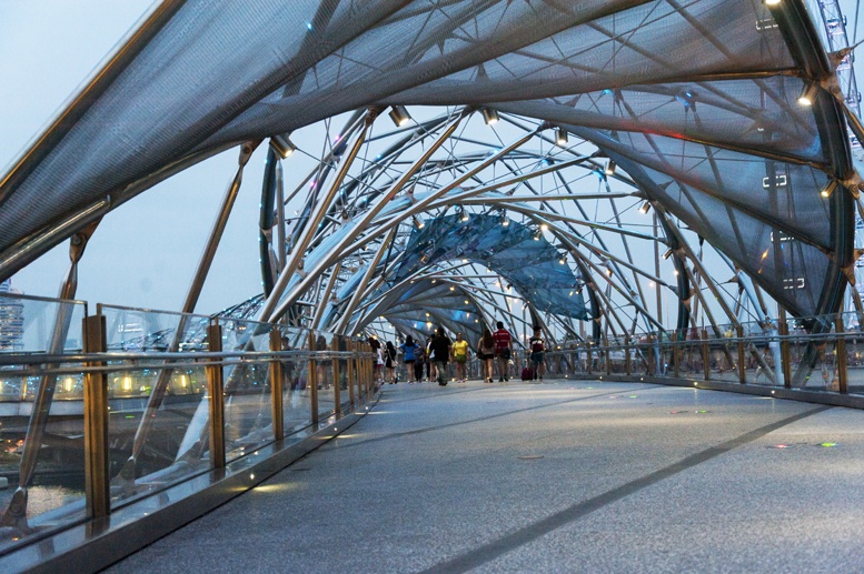 helix bridge marina bay singapore