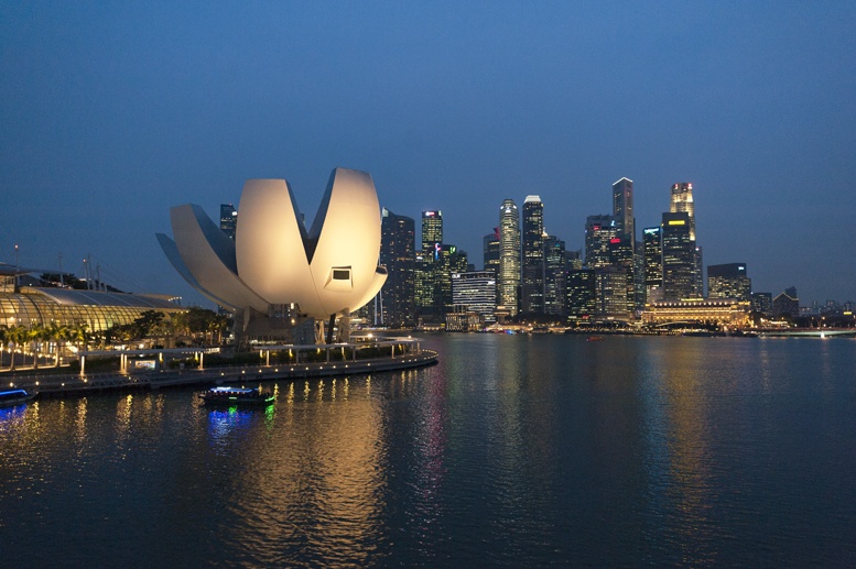 lotus theatre marina bay singapore