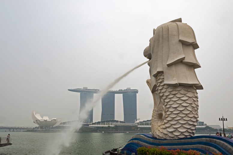 merlion singapore haze