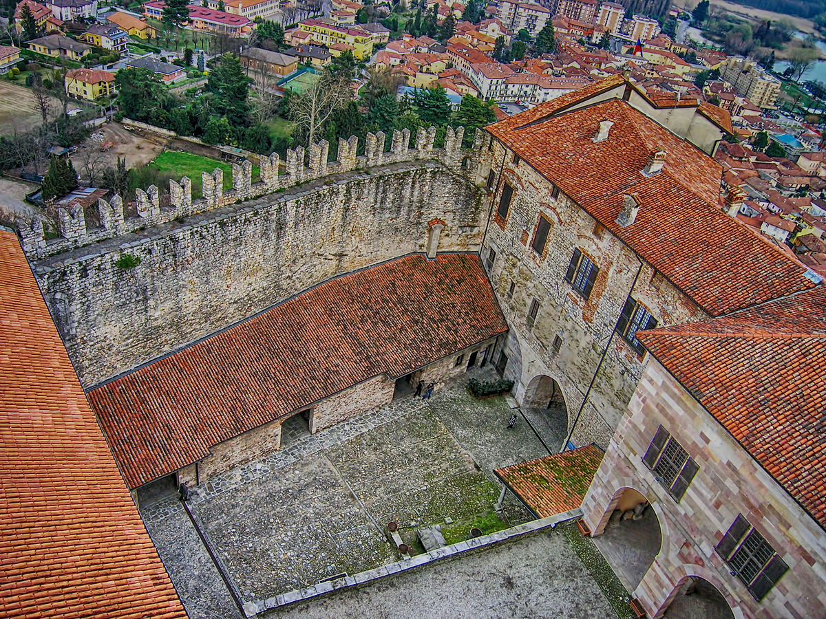 rocca di angera