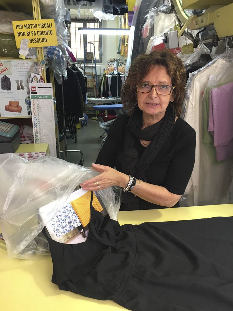 reggio emilia via roma dry cleaners