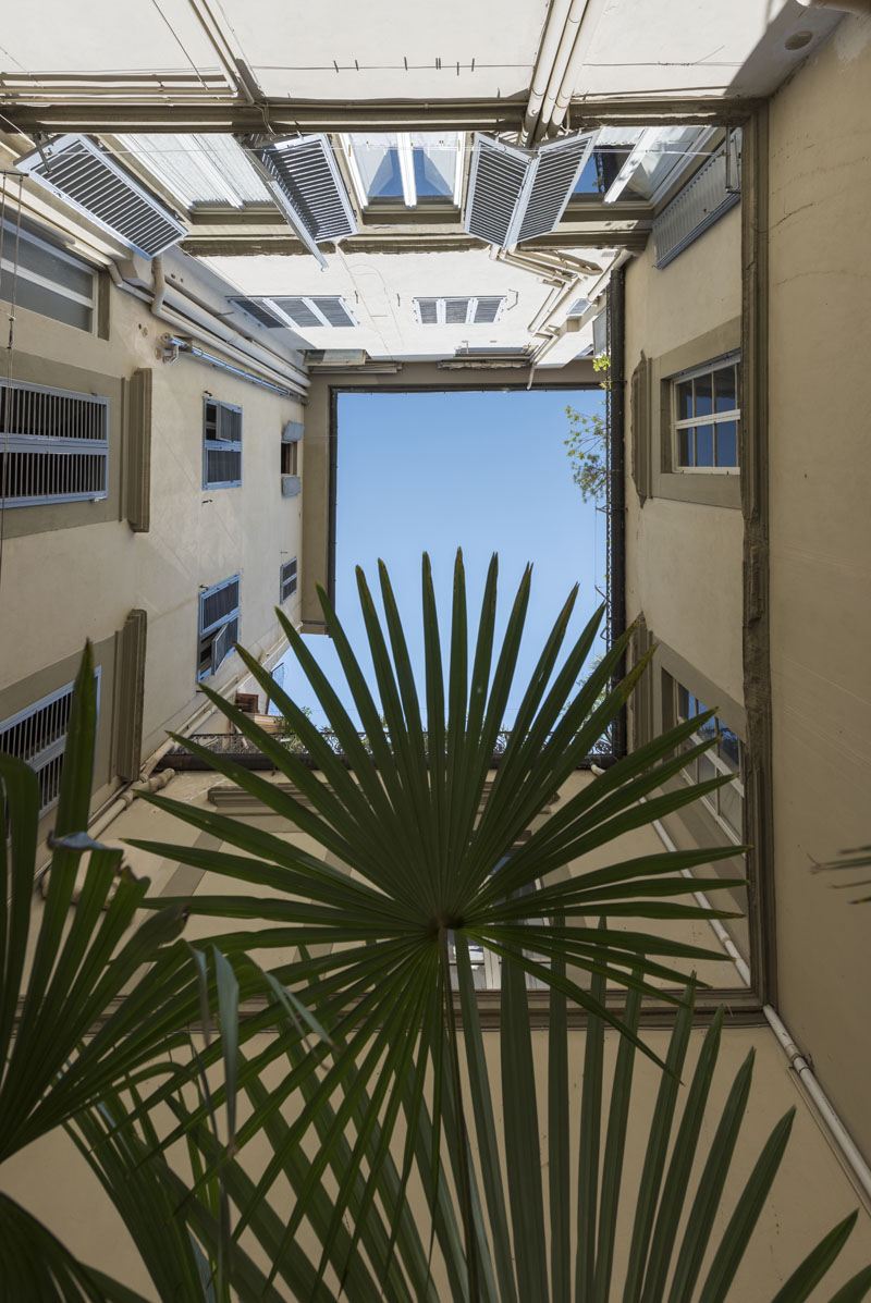 florence courtyard santo spirito