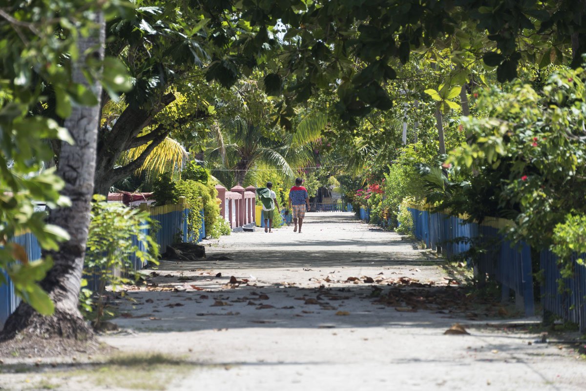 arborek-village-raja-ampat-street