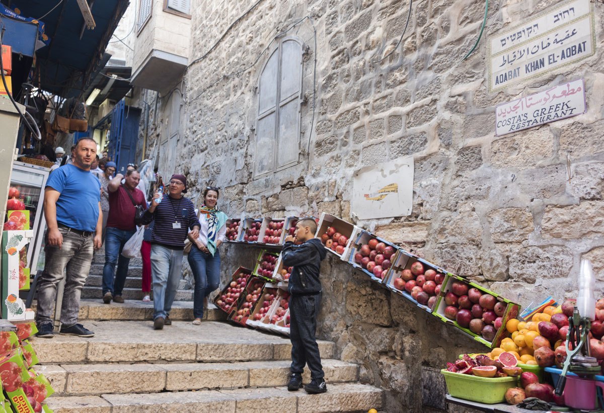 jerusalem old city apples