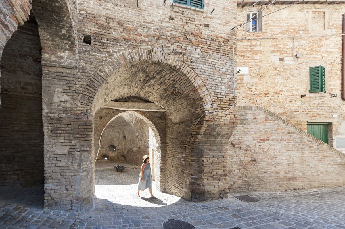 corinaldo walls door