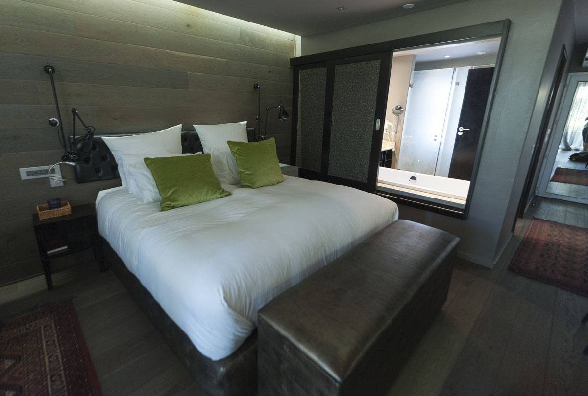 majeka house room