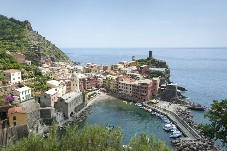 Cinque Terre por comboio Vernazza