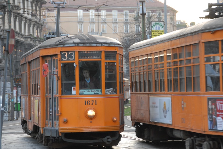 A Simple Guide to Milan Public Transport - The Crowded Planet