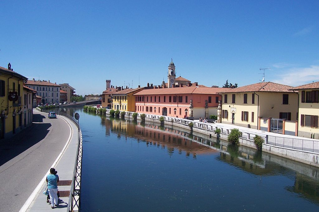 free things to do Milan navigli
