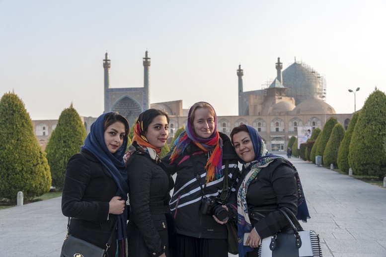 people of isfahan ladies
