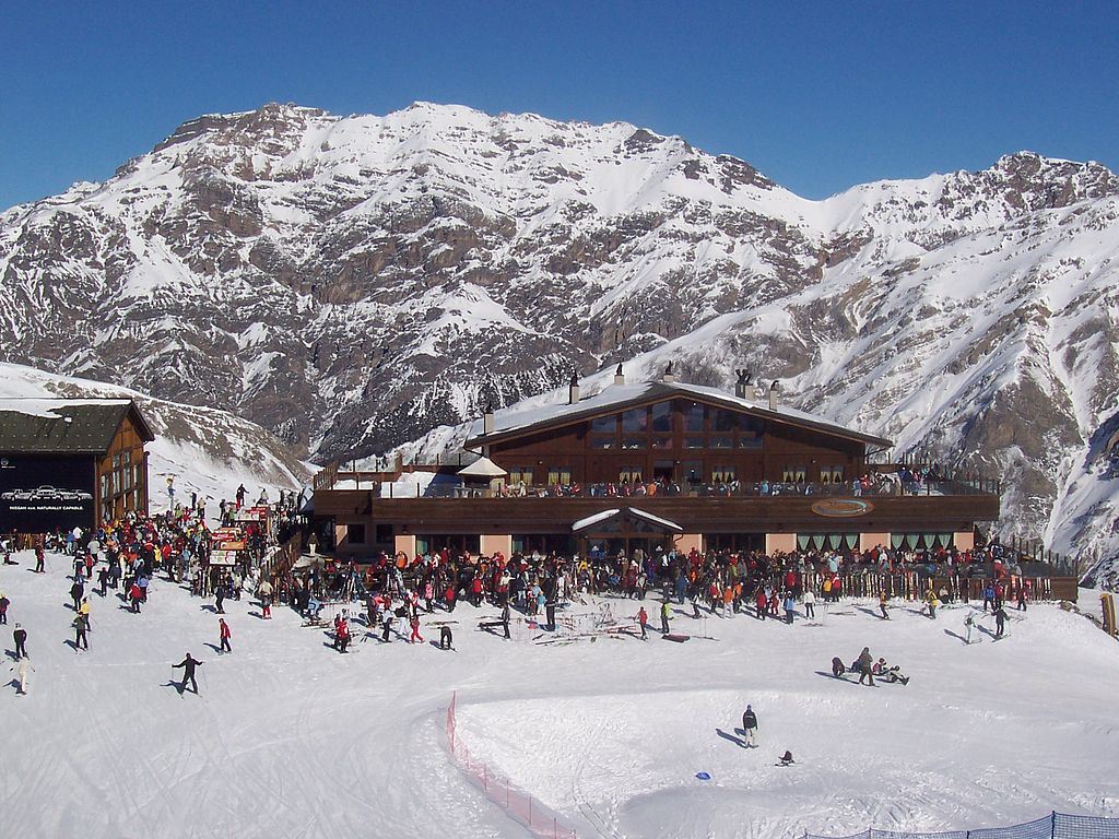livigno lombardy winter