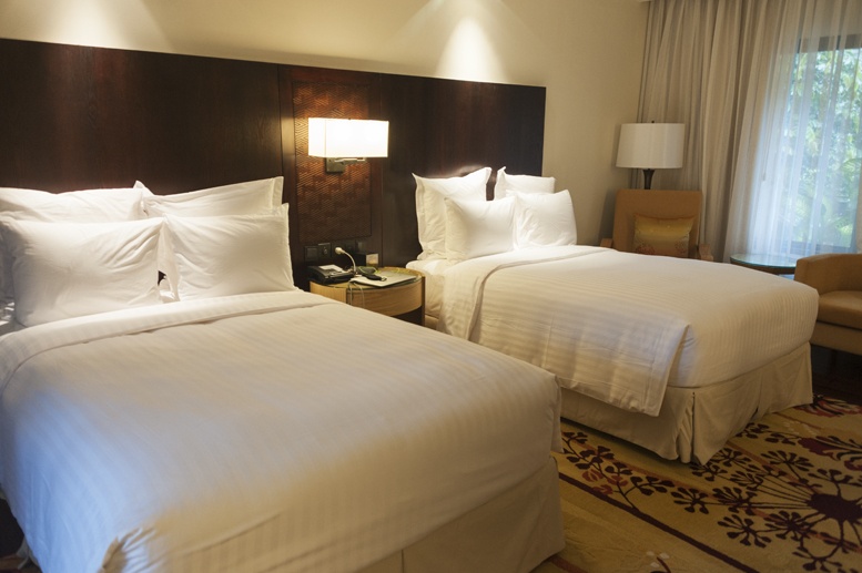 mulu marriott room