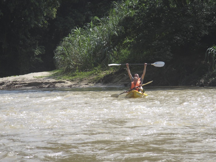 rapids kayaking sarawak
