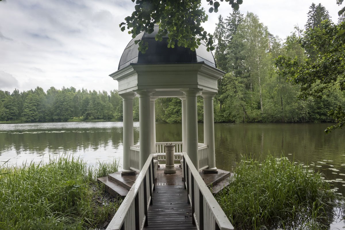 mustionlinna-garden-gazebo